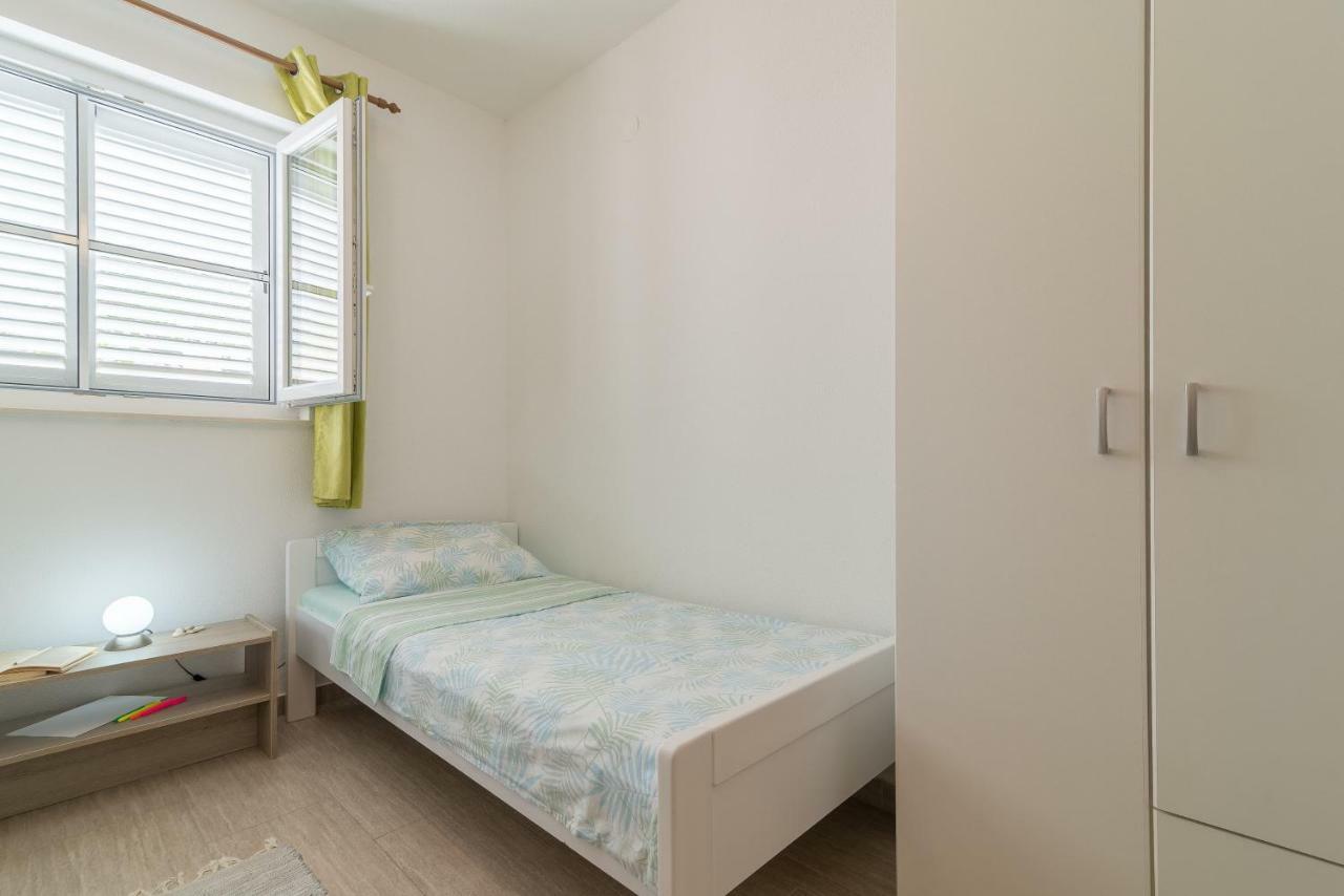 Apartmani Jelic Vinjerac Eksteriør billede