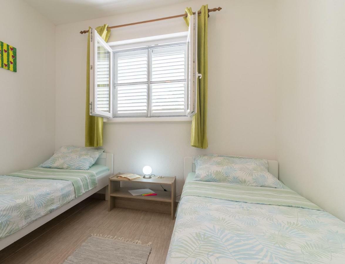 Apartmani Jelic Vinjerac Eksteriør billede